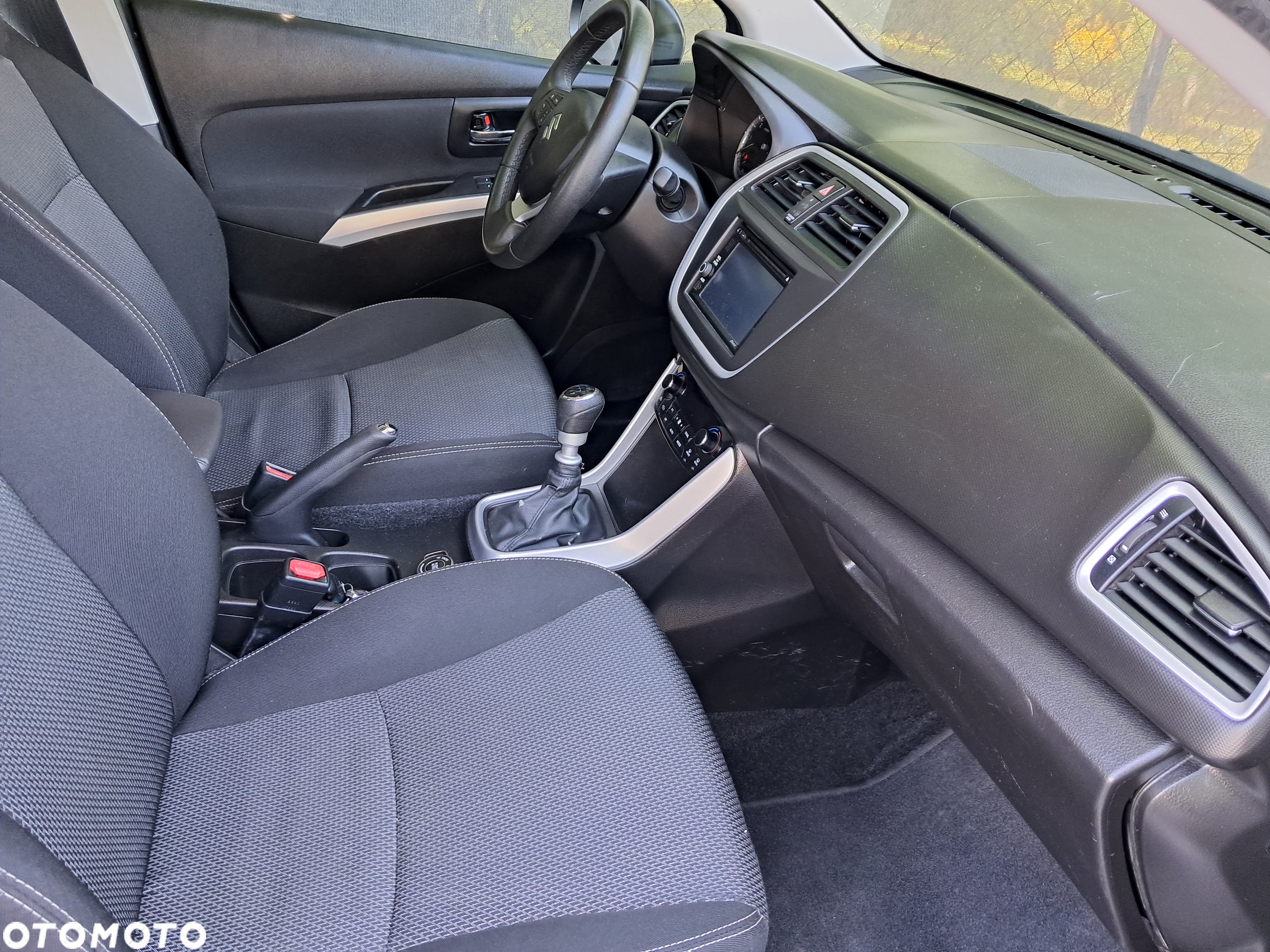 Suzuki SX4 S-Cross 1.6 DDiS Premium 4WD - 7