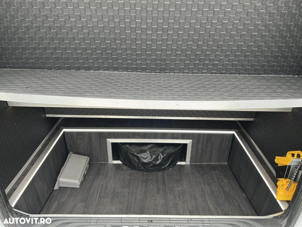 Mercedes-Benz Sprinter 517 CDI Microbuz 19+1+1 - 5