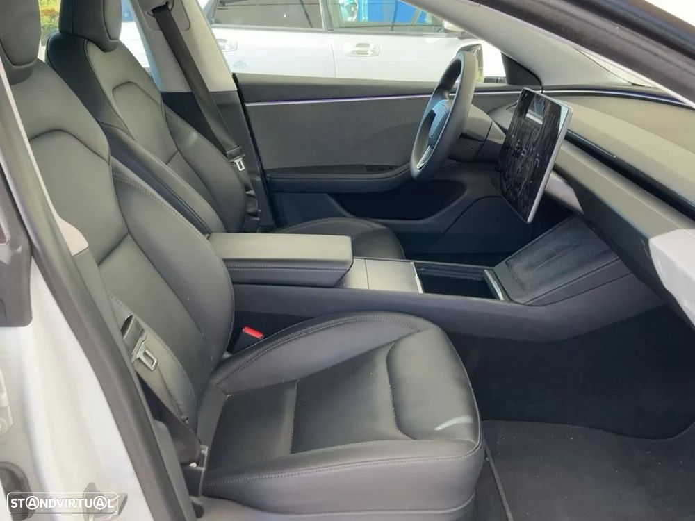 Tesla Model 3 Tração Traseira - 4