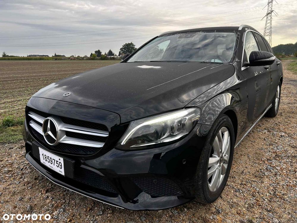 Mercedes-Benz Klasa C 220 d 9G-TRONIC - 30