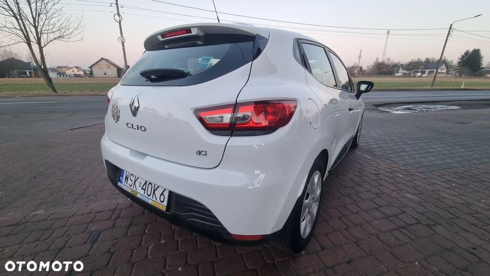 Renault Clio 1.5 dCi Alize - 10
