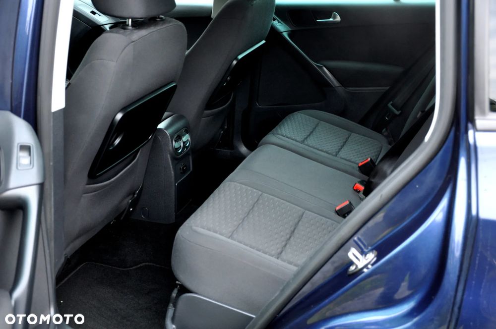 Volkswagen Tiguan 2.0 TDI 4Mot Track&Field - 27