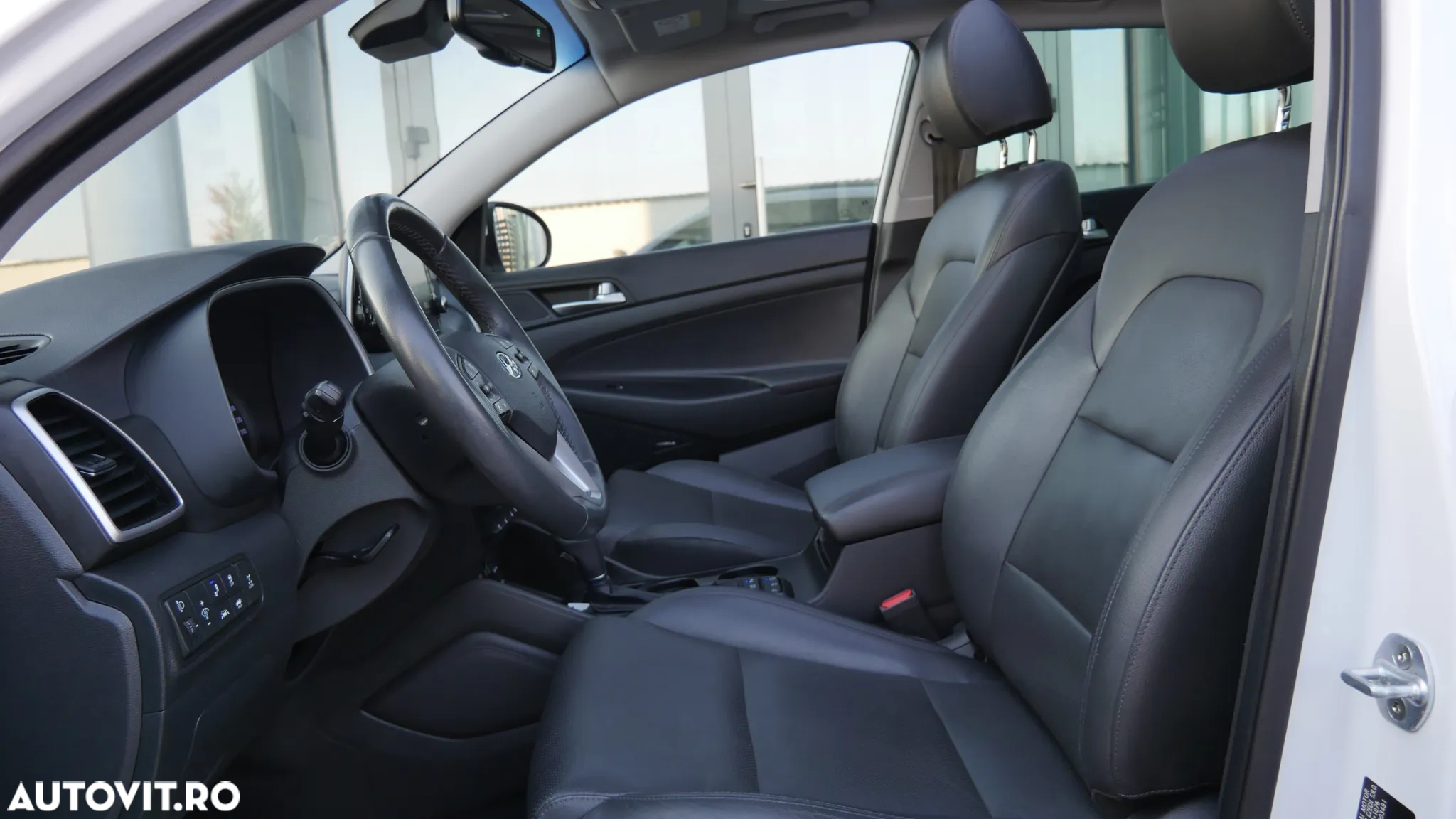 Hyundai Tucson 1.6 GDI 4WD DCT Premium - 3