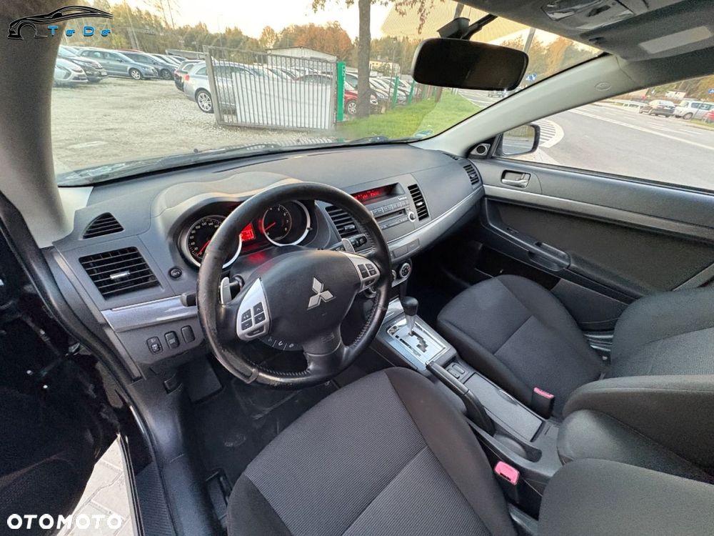 Mitsubishi Lancer - 20