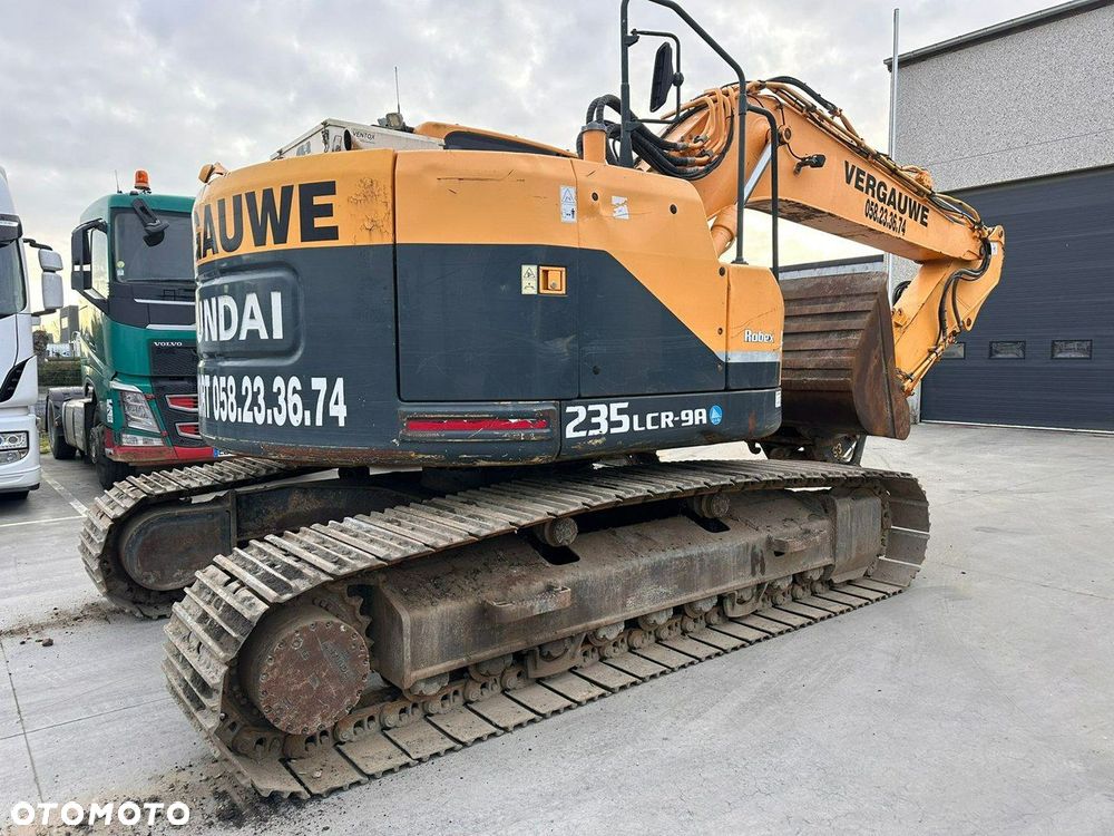 Hyundai 235LCR-9A - 8