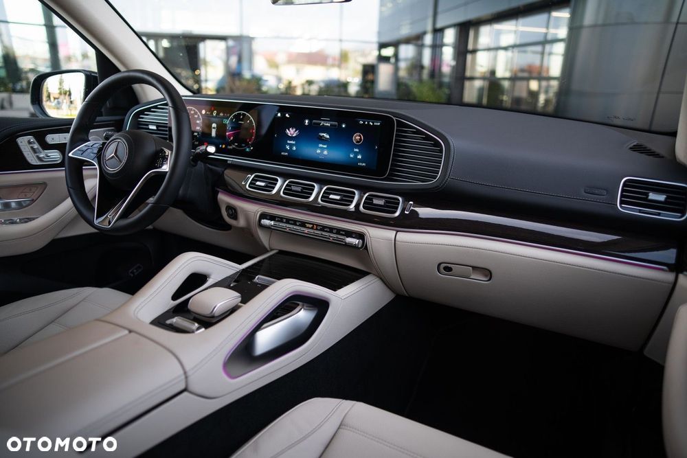 Mercedes-Benz GLE - 27