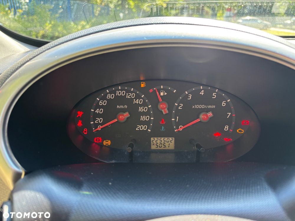 Nissan Micra - 21