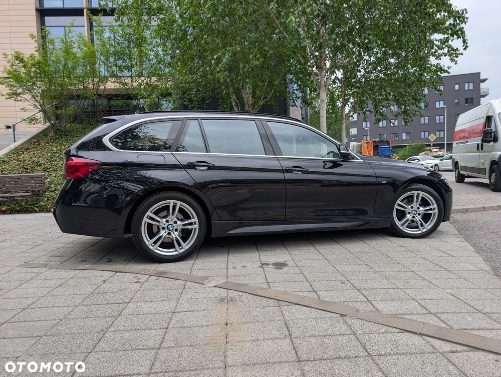 BMW Seria 3 320i xDrive M Sport Shadow sport - 3