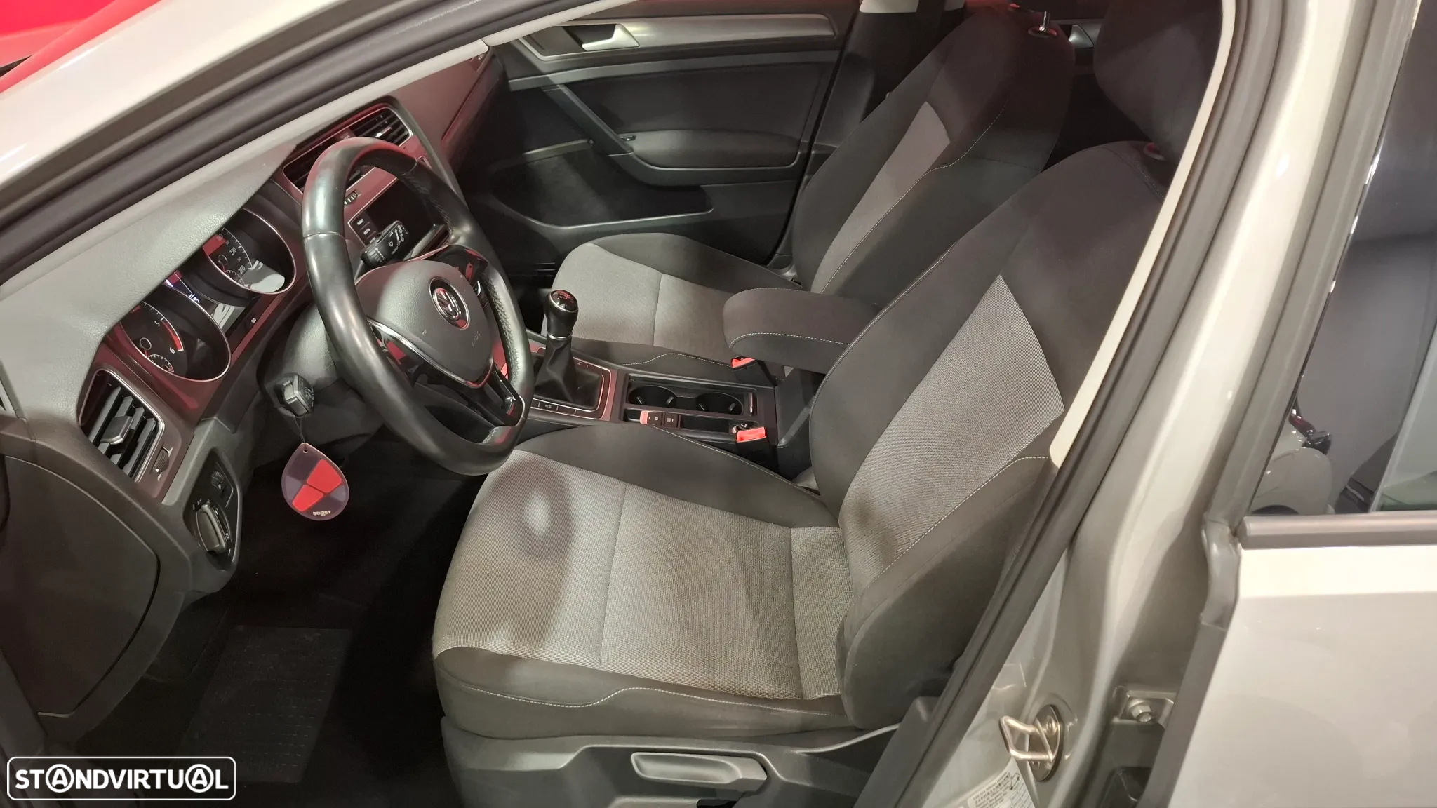 VW Golf 1.6 TDi Trendline - 21