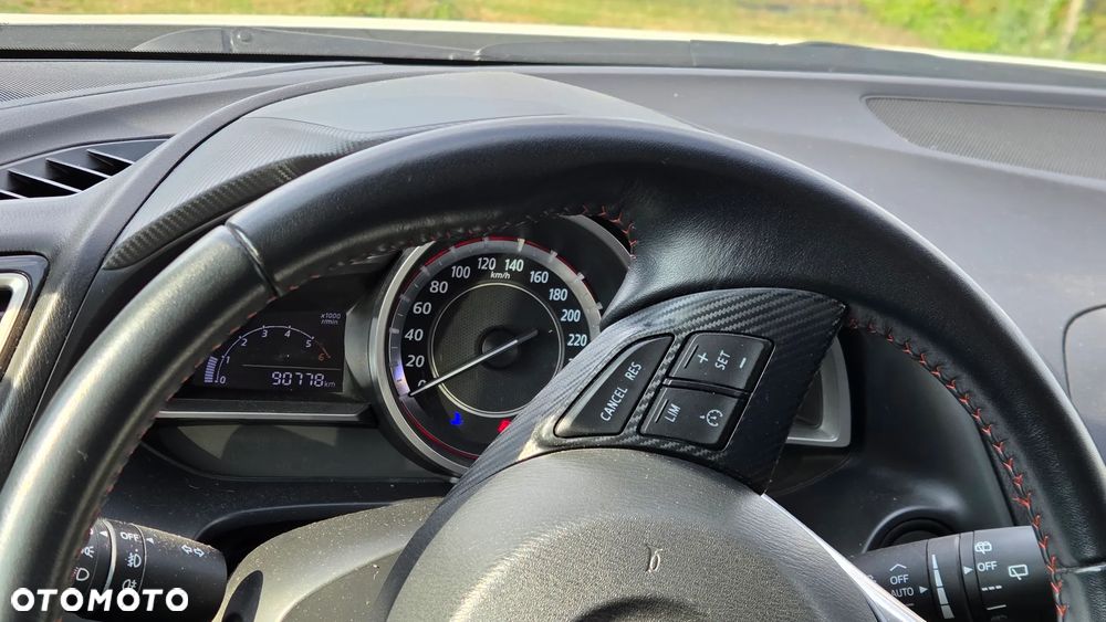 Mazda 3 - 7