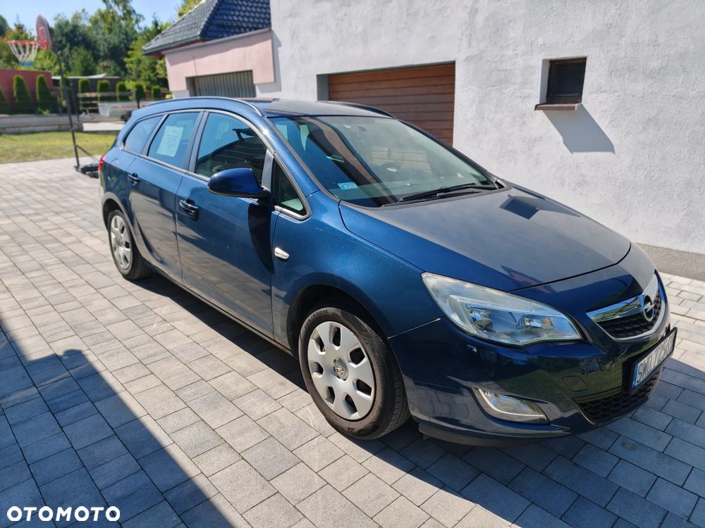 Opel Astra - 2