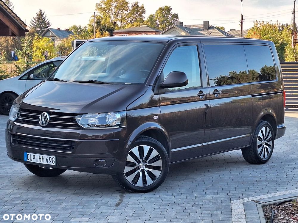Volkswagen Multivan - 1