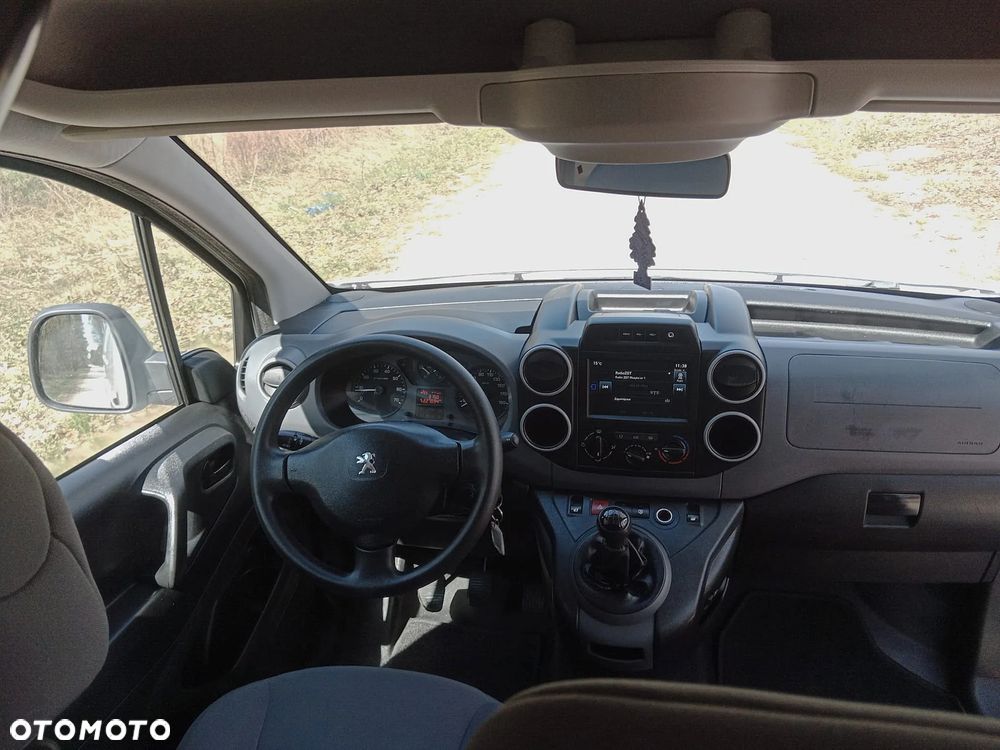 Peugeot Partner - 11