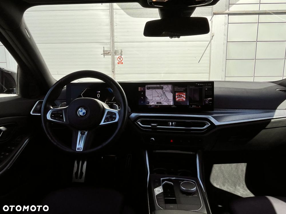 BMW Seria 3 320d xDrive - 29