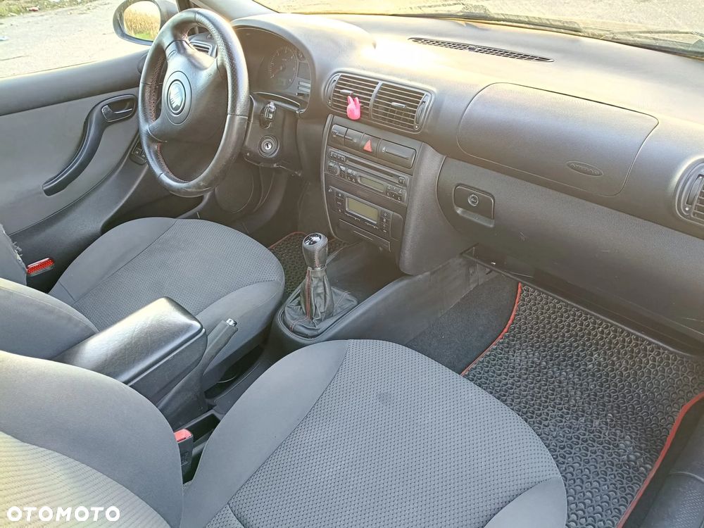 Seat Leon 1.9 TDI Signo - 13