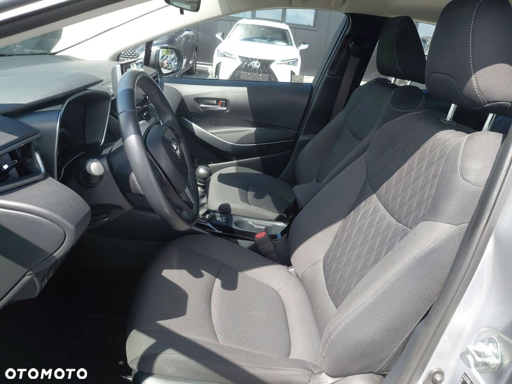 Toyota Corolla - 15