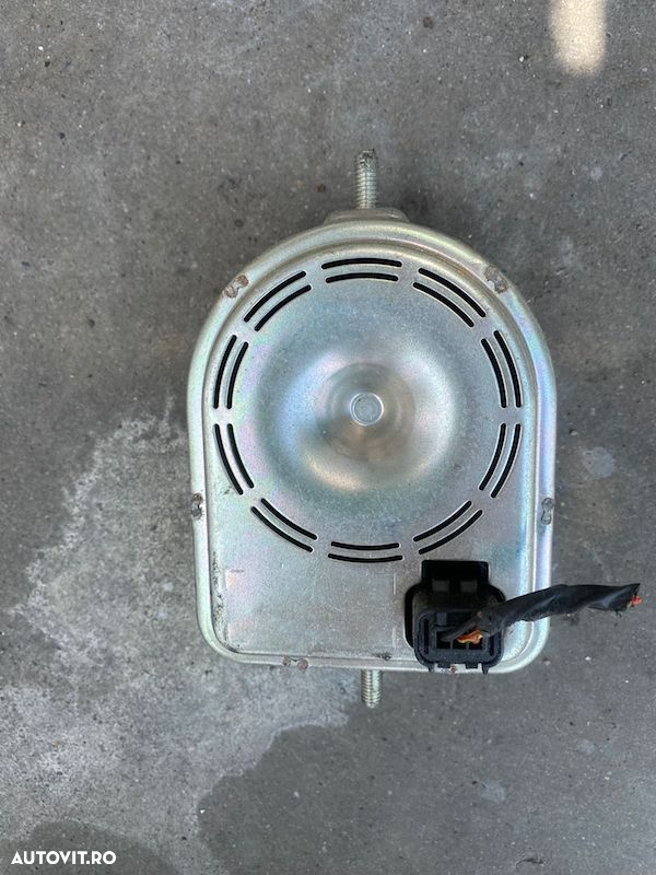 Sirena alarma VOLVO XC60 S60 V60 2011-2015 6G9N-19G229-DE 30659883 - 2