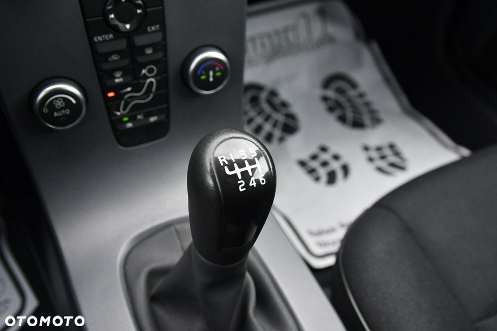 Volvo V50 - 21