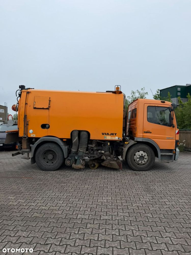 MIKANN Atego 1523 - 5