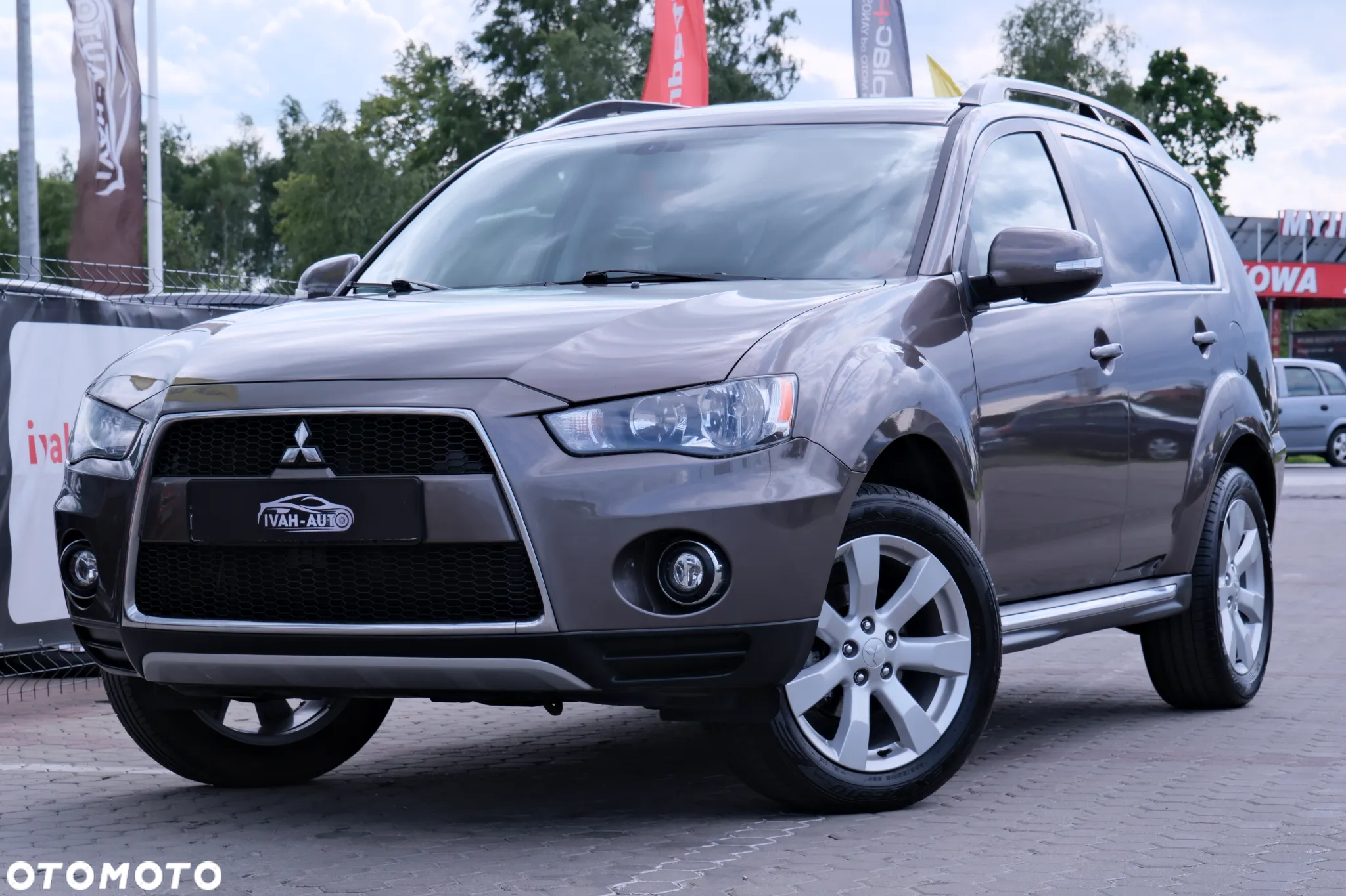 Mitsubishi Outlander 2.0 2WD - 17
