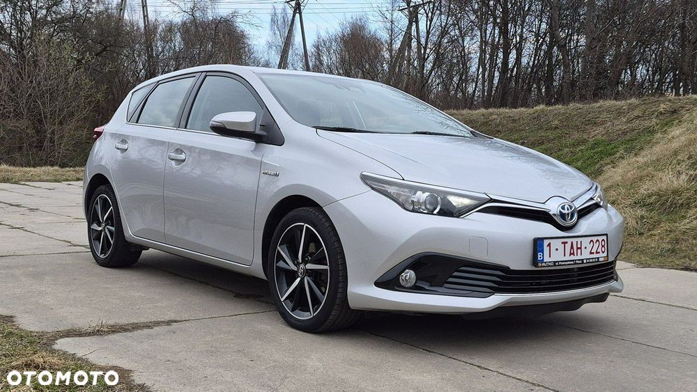 Toyota Auris - 1