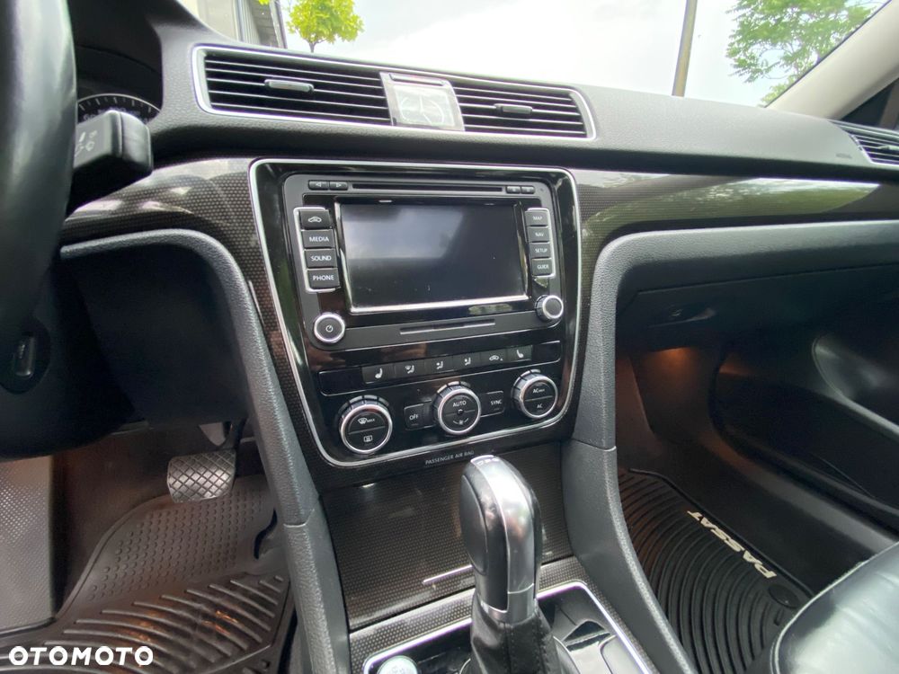 Volkswagen Passat 3.6 V6 R36 - 15