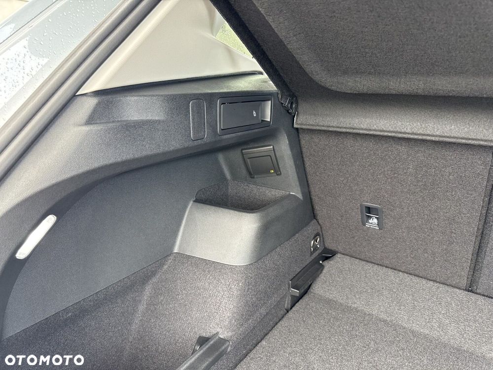 Volkswagen Tiguan - 21