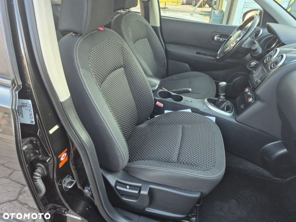 Nissan Qashqai - 11