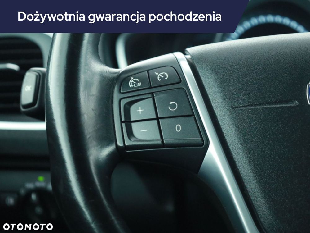 Volvo V40 - 17