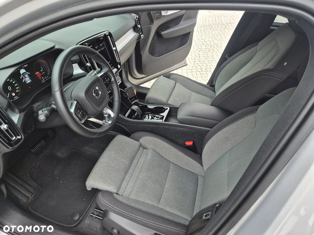 Volvo XC 40 - 7