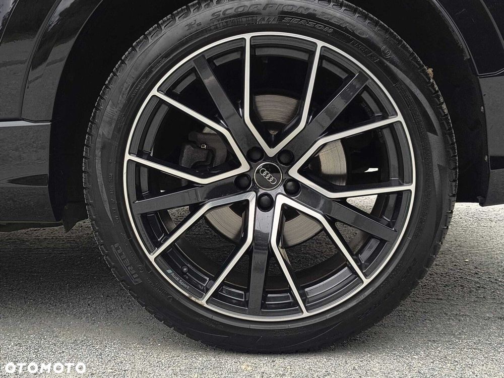 Audi Q8 50 TDI mHEV Quattro Tiptronic - 37