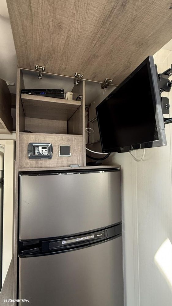 Bavaria T 746 Style c.central e basculante - 40