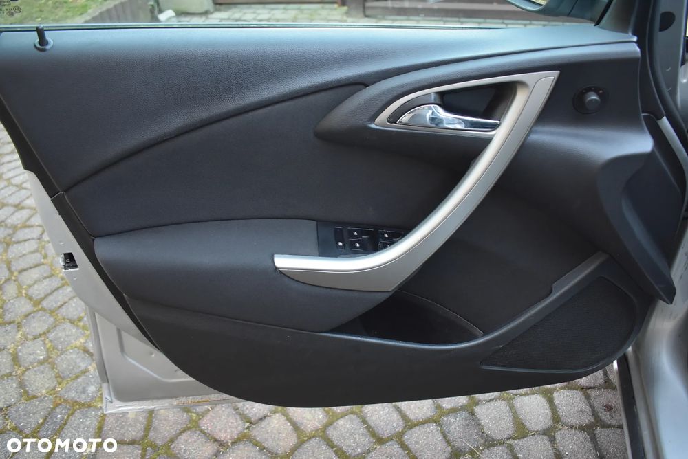 Opel Astra - 9
