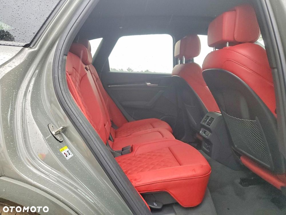 Audi SQ5 - 10