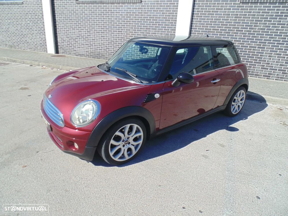 Mini 3 Portas 2009 photo 2