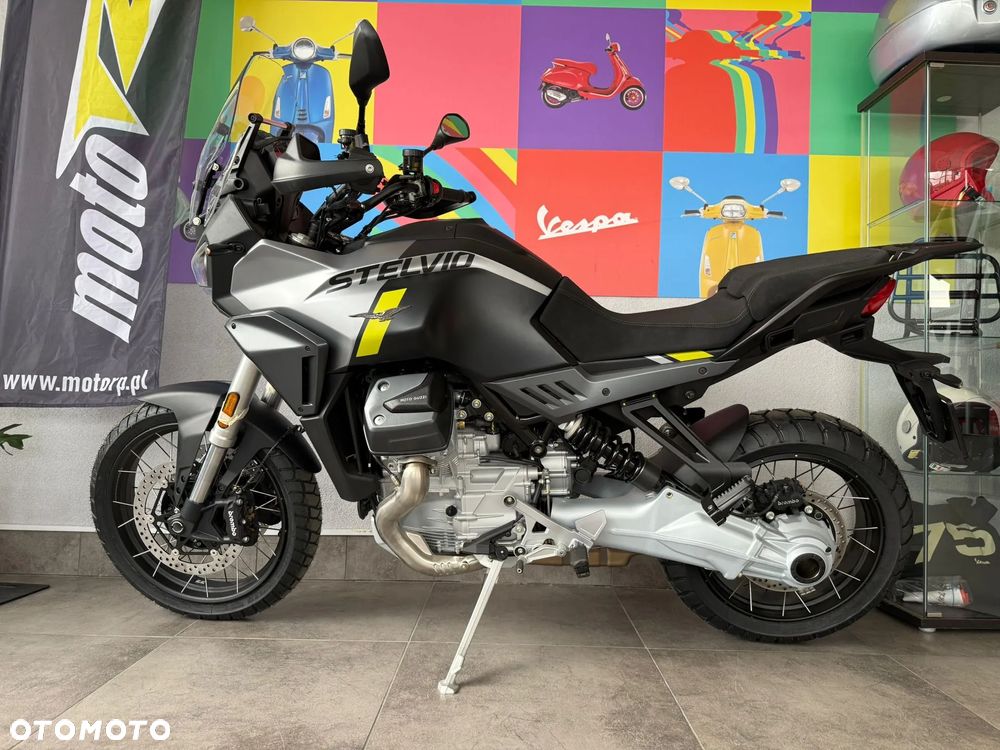 Moto Guzzi Stelvio - 3