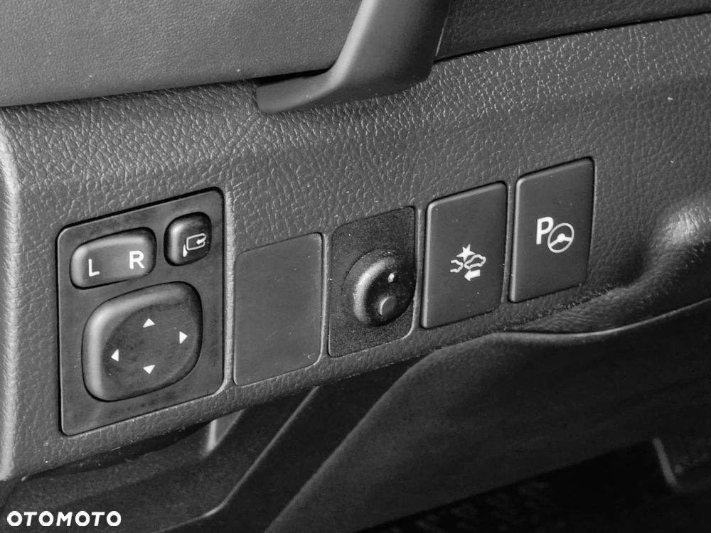 Toyota Auris Hybrid 135 Selection - 17