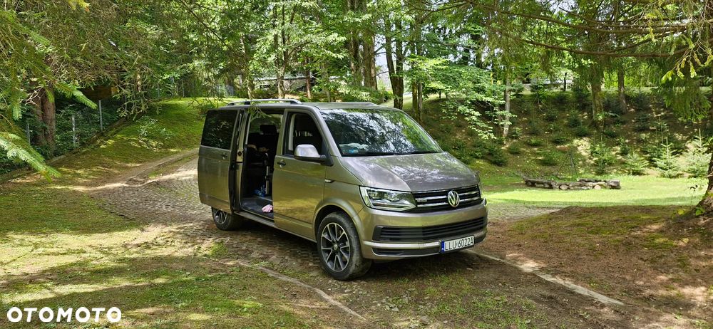 Volkswagen Multivan - 1