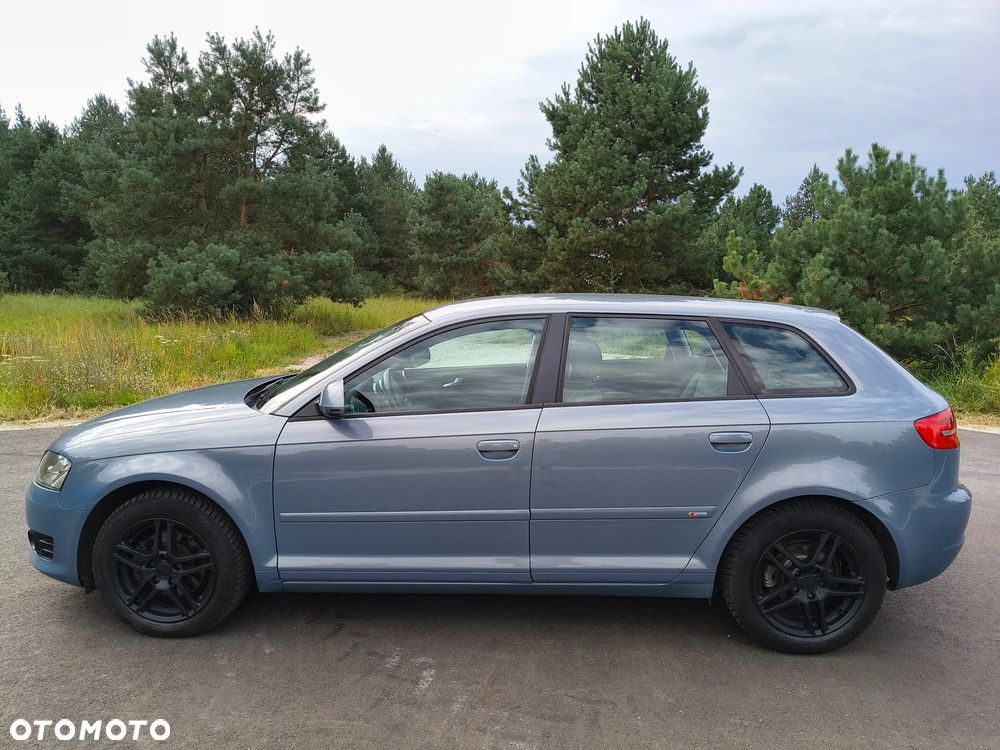 Audi A3 Sportback 1.4 TFSI S line Sportpaket (plus) - 8