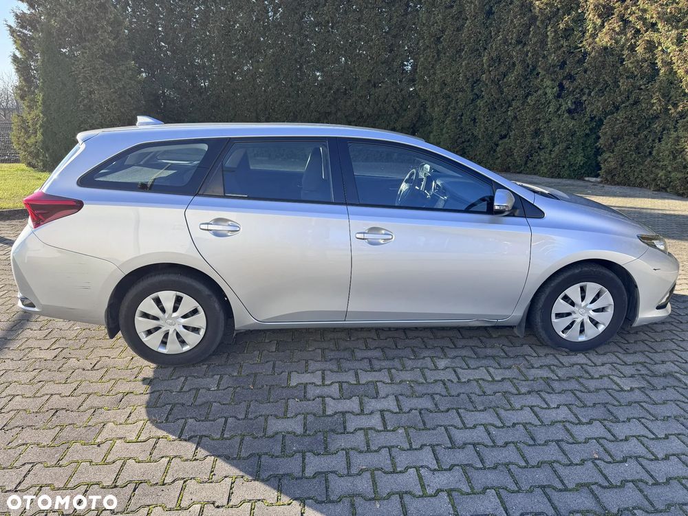 Toyota Auris 1.6 Active - 6