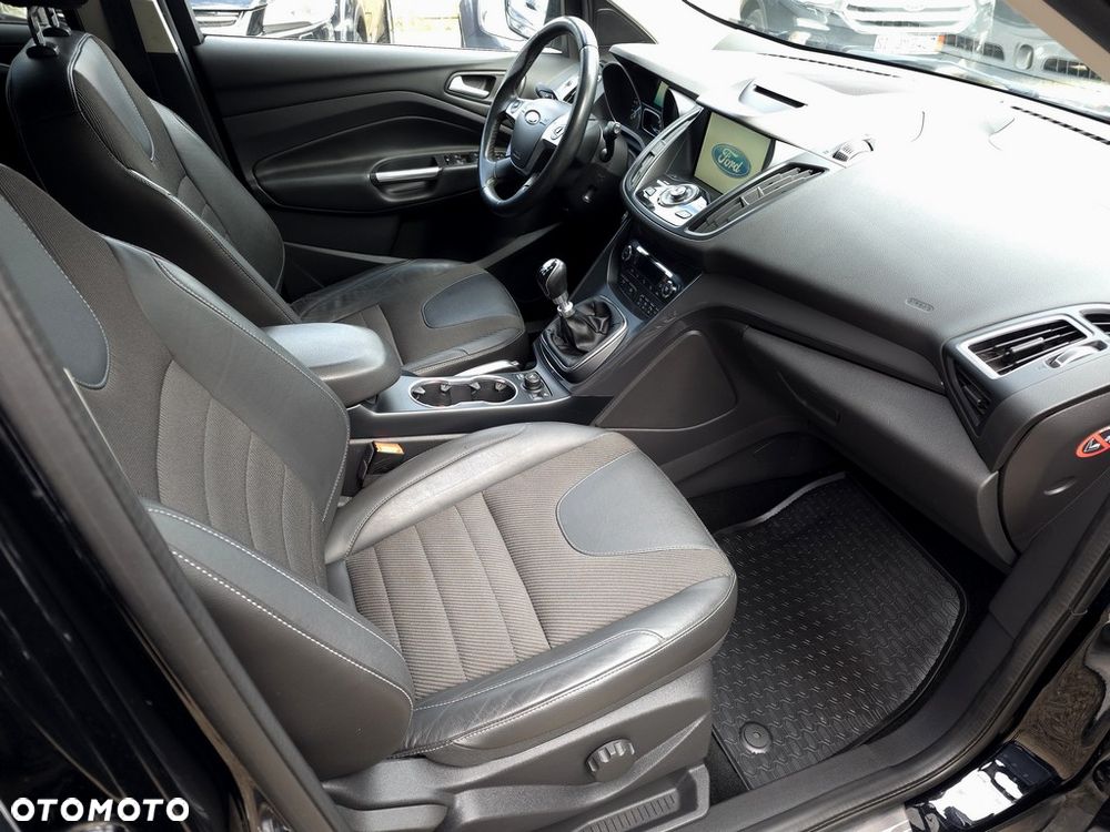 Ford Kuga 2.0 TDCi 4WD Titanium - 12