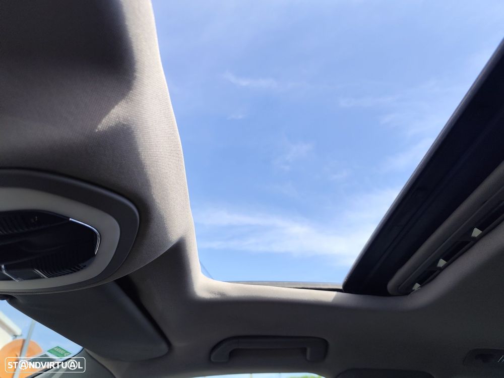 Porsche Cayenne - 33