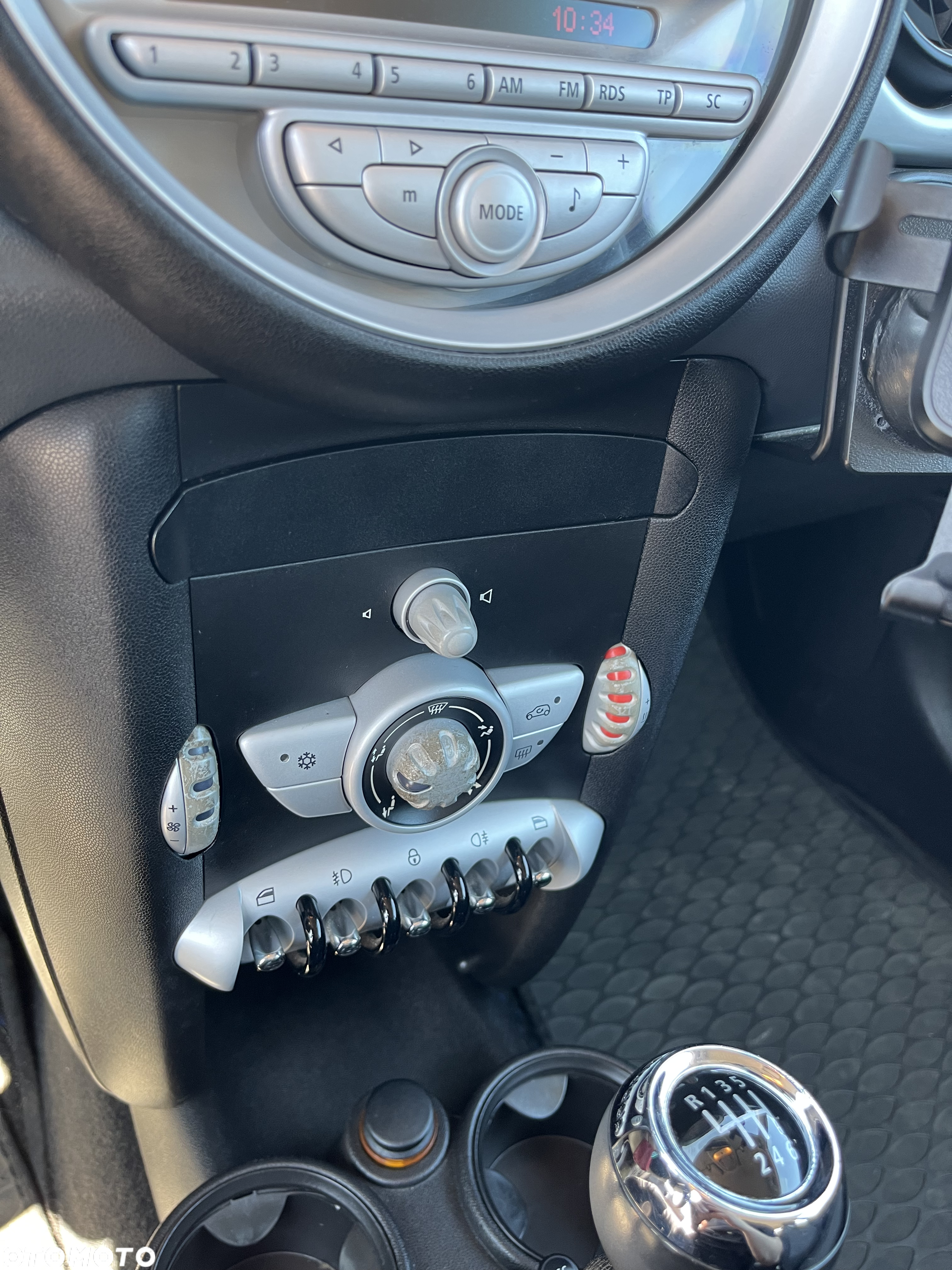 MINI ONE Standard - 8