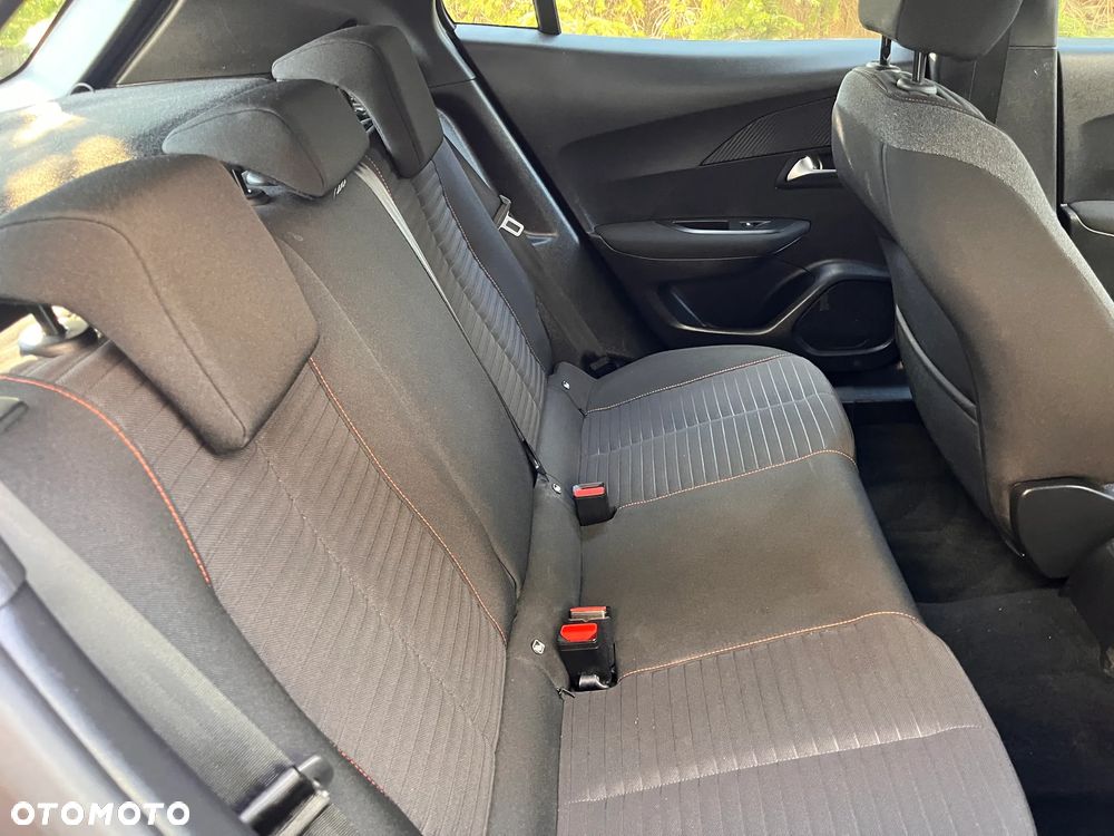 Peugeot 2008 PureTech 130 EAT8 Active Pack - 7