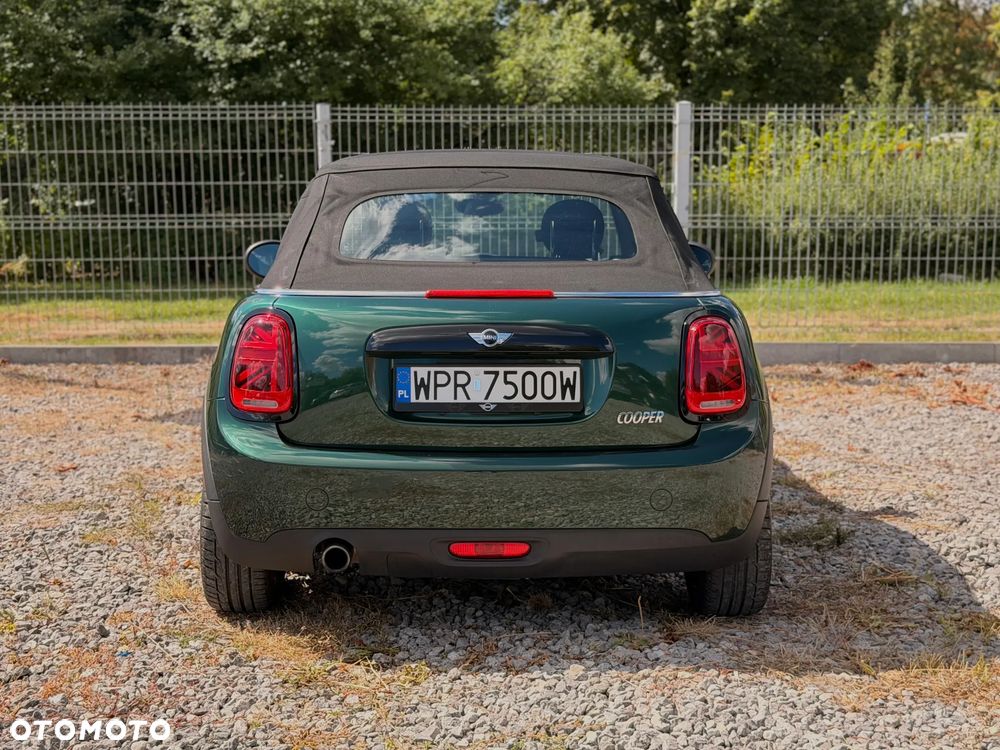 MINI Cooper Standard - 3