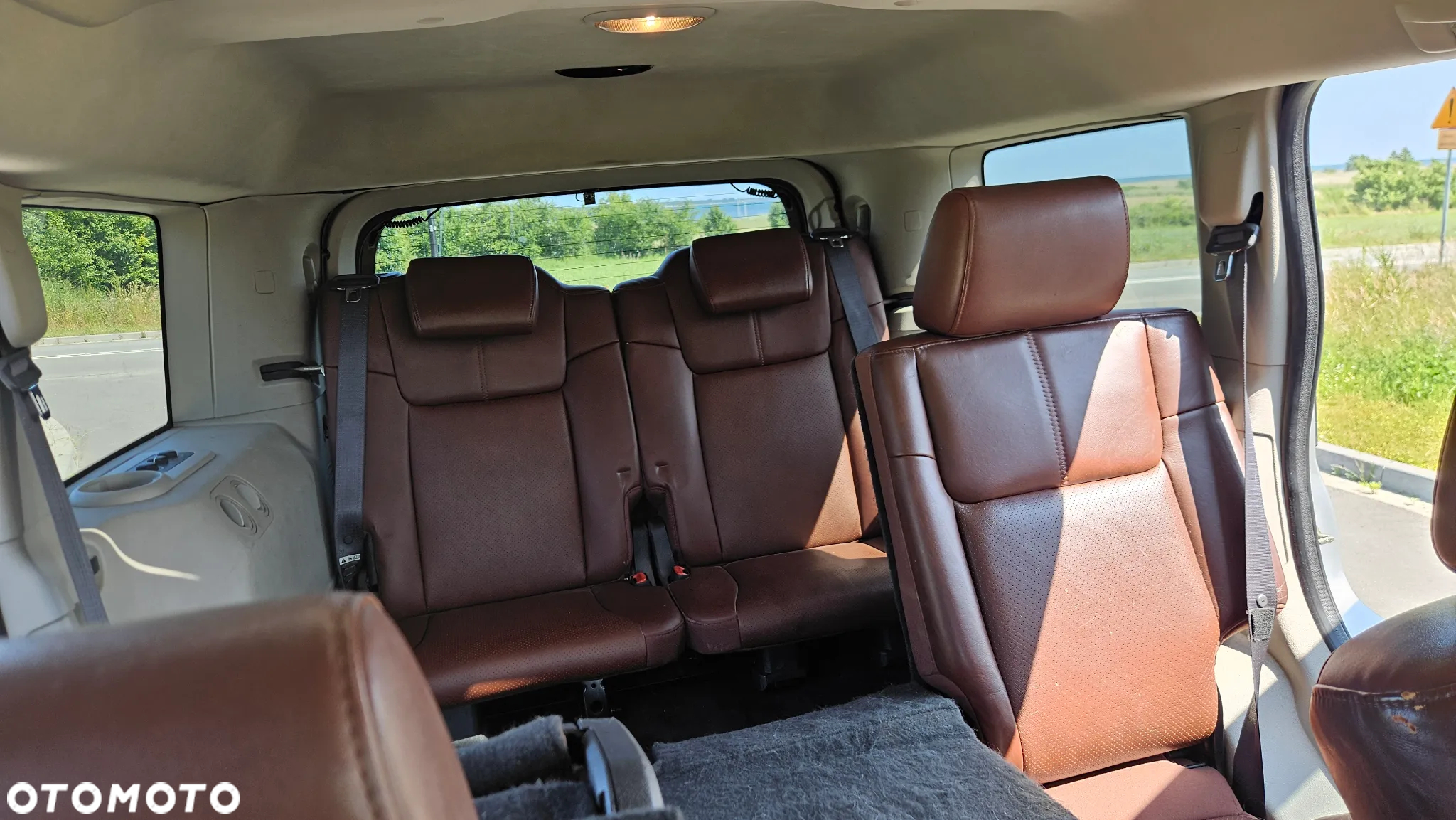 Jeep Commander 5.7 V8 Limited - 13
