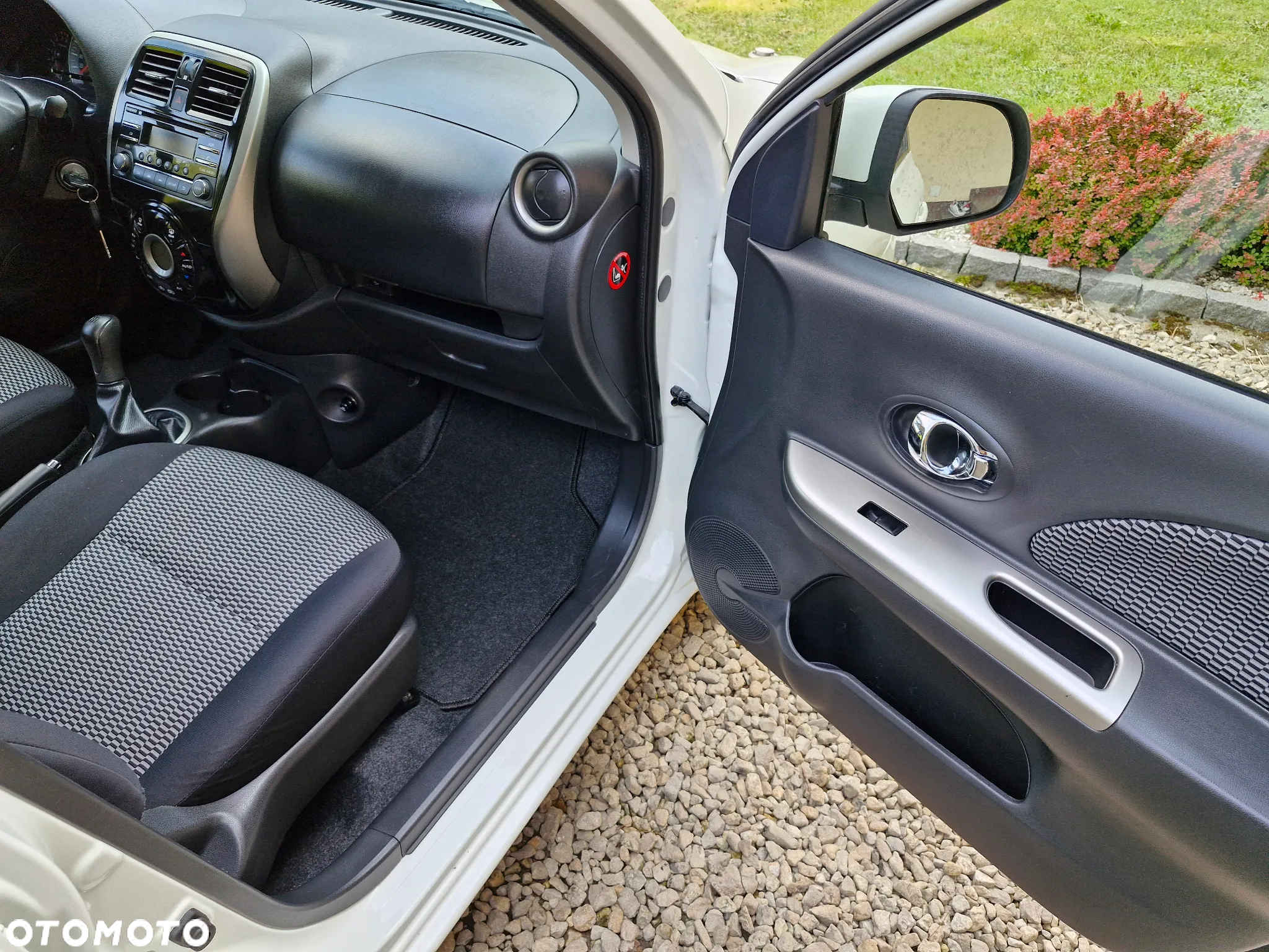 Nissan Micra 1.2 Visia - 20