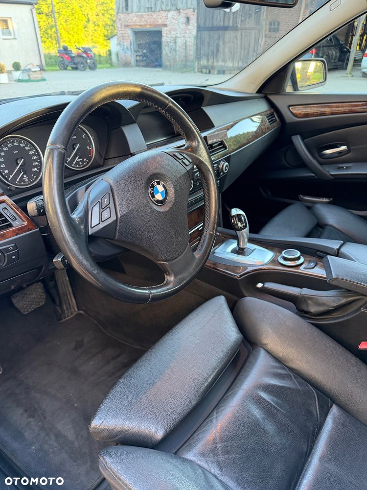 BMW Seria 5 535d - 18