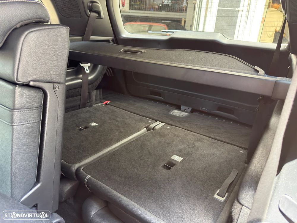 Mercedes-Benz GLB 180 d Progressive - 19