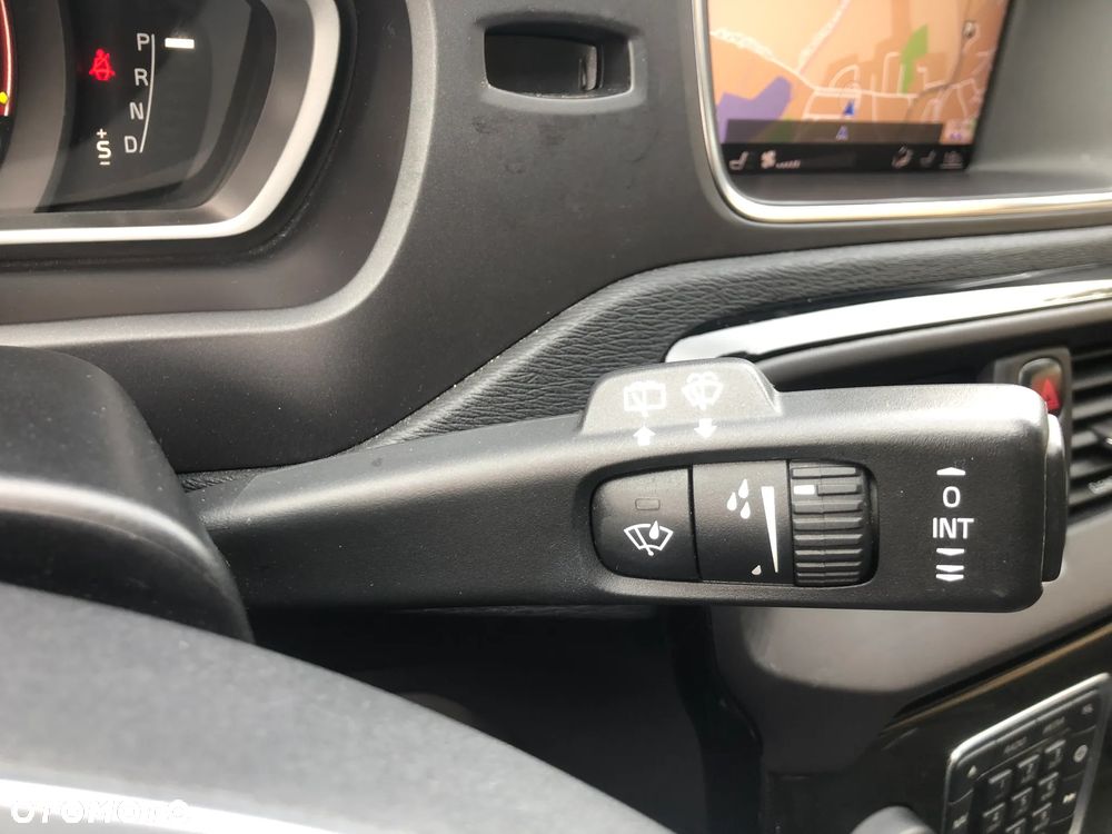 Volvo V40 D3 Geartronic Inscription - 28